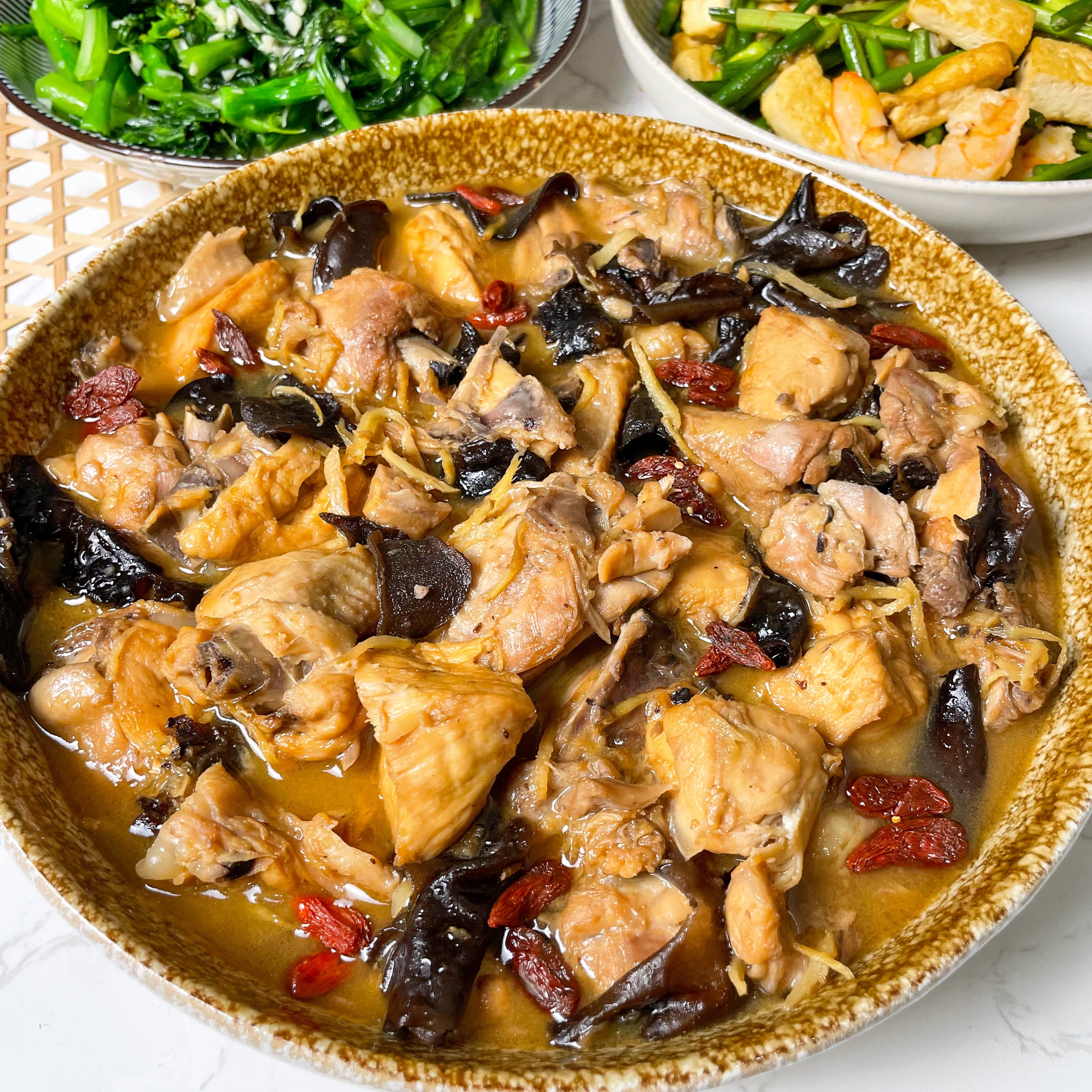 Yellow Rice Wine Chicken Meal